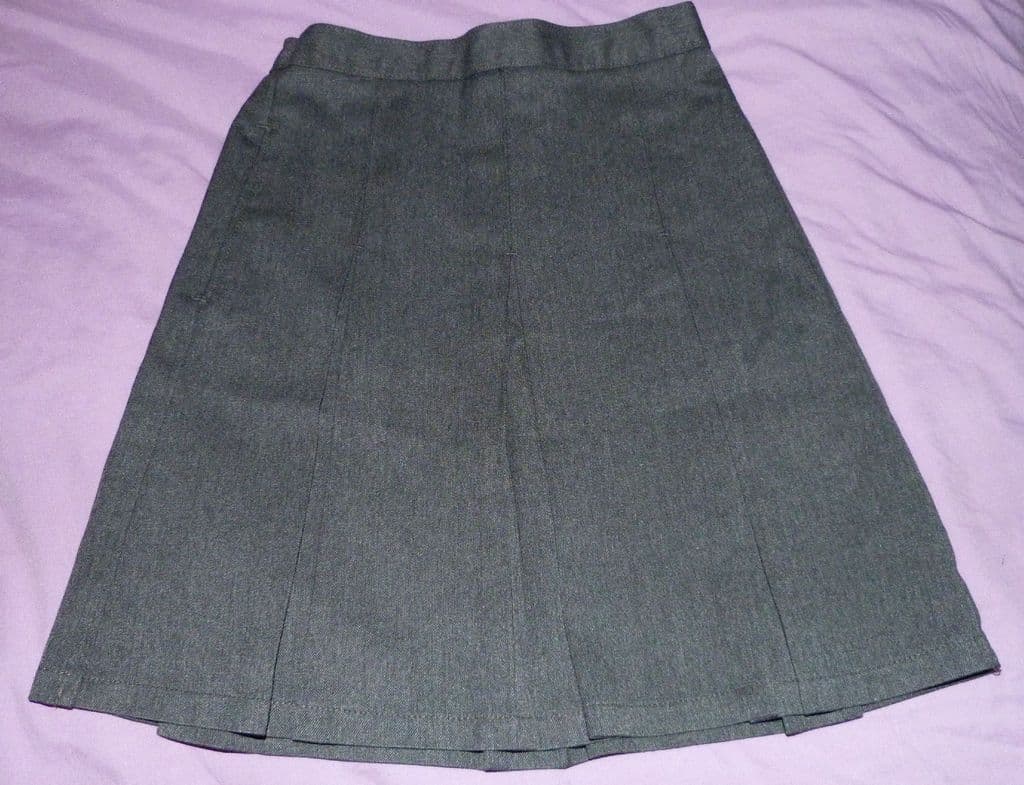 M&S Grey Pleated Skirt age 8